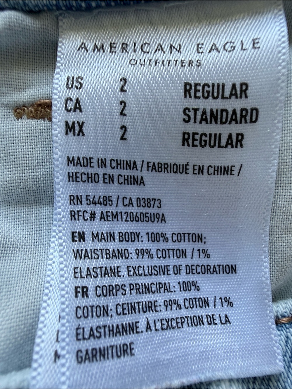 American Eagle Outfitters Light Wash Blue Distressed MoM Jeans Size 2 - Picture 11 of 14